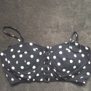 ⭐️5 for22Polka dot crop top bustier blue and white